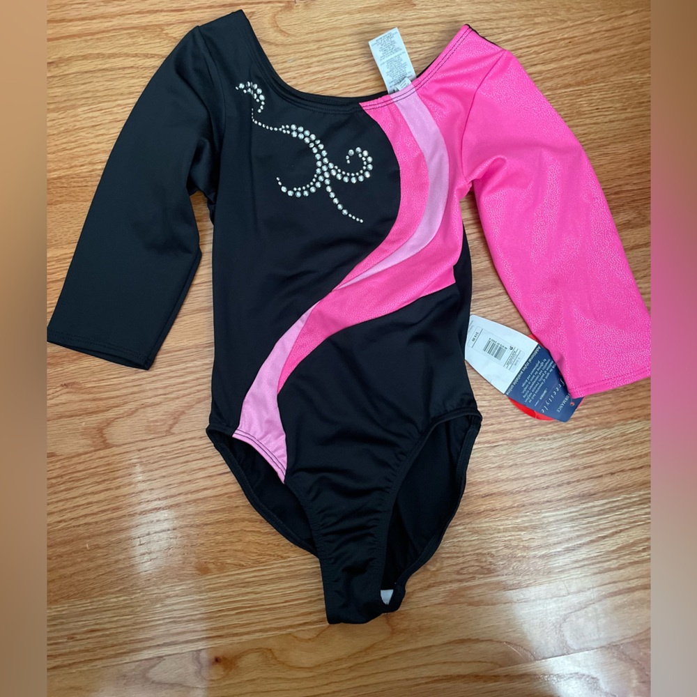 Danskin leotard - size 6 new with tags